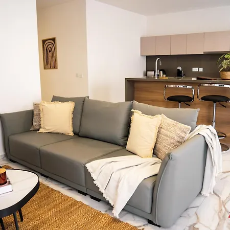 Coastal Charm Collection By Zzzing Apartament